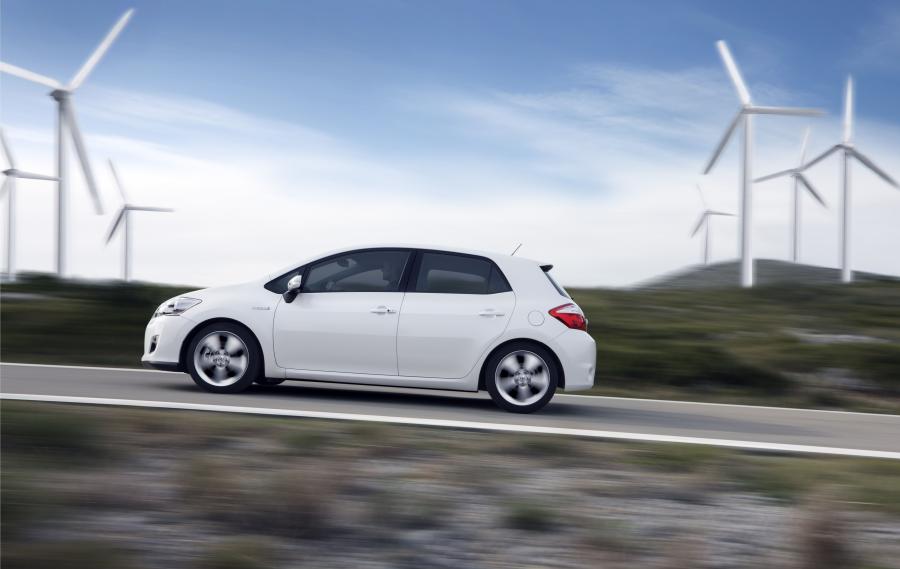  Toyota Auris HSD 2010 года  (фото 69 из 111)